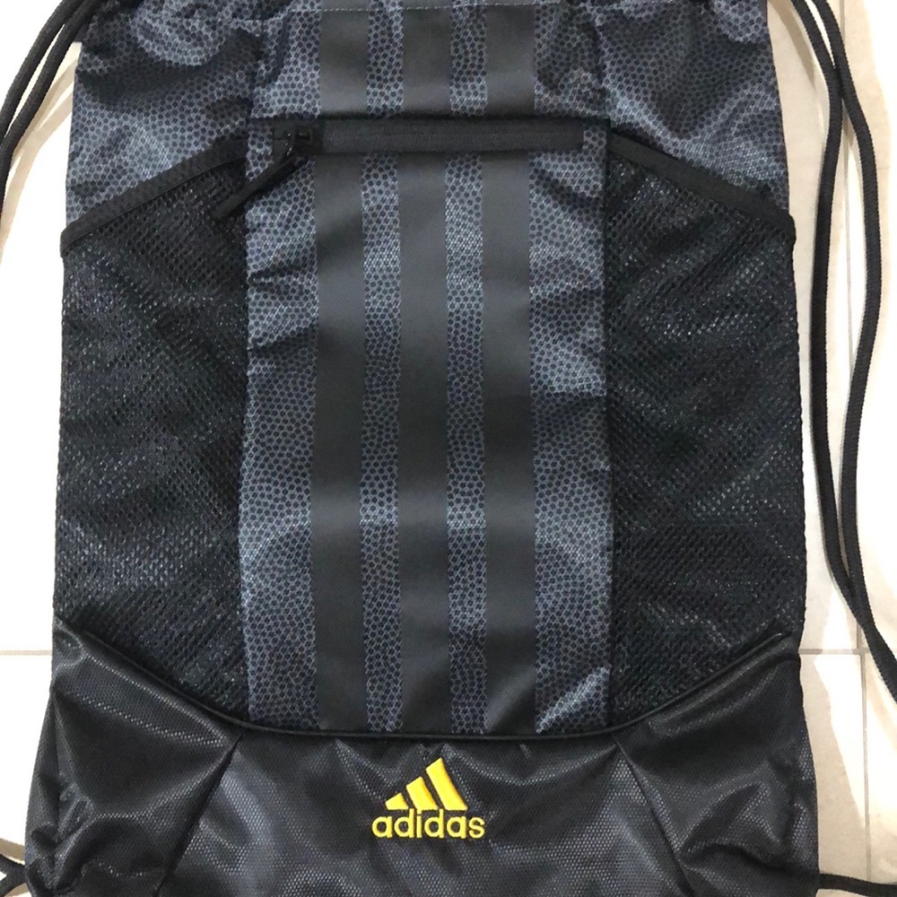 New! Adidas Fat stripes Sack pack. - Picture 2 of 6